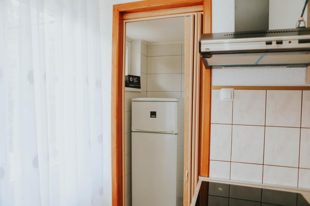 I&T Apartman Gospic Exterior photo